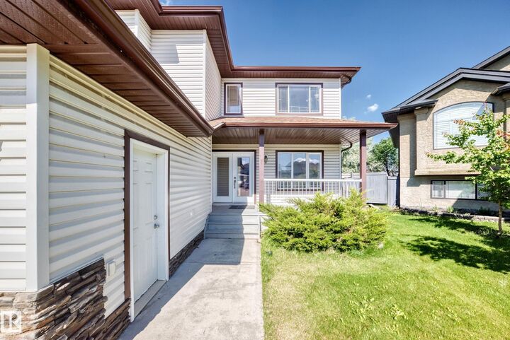 Property Photo: 16616 70 Street NW AB T5Z 3Z8
