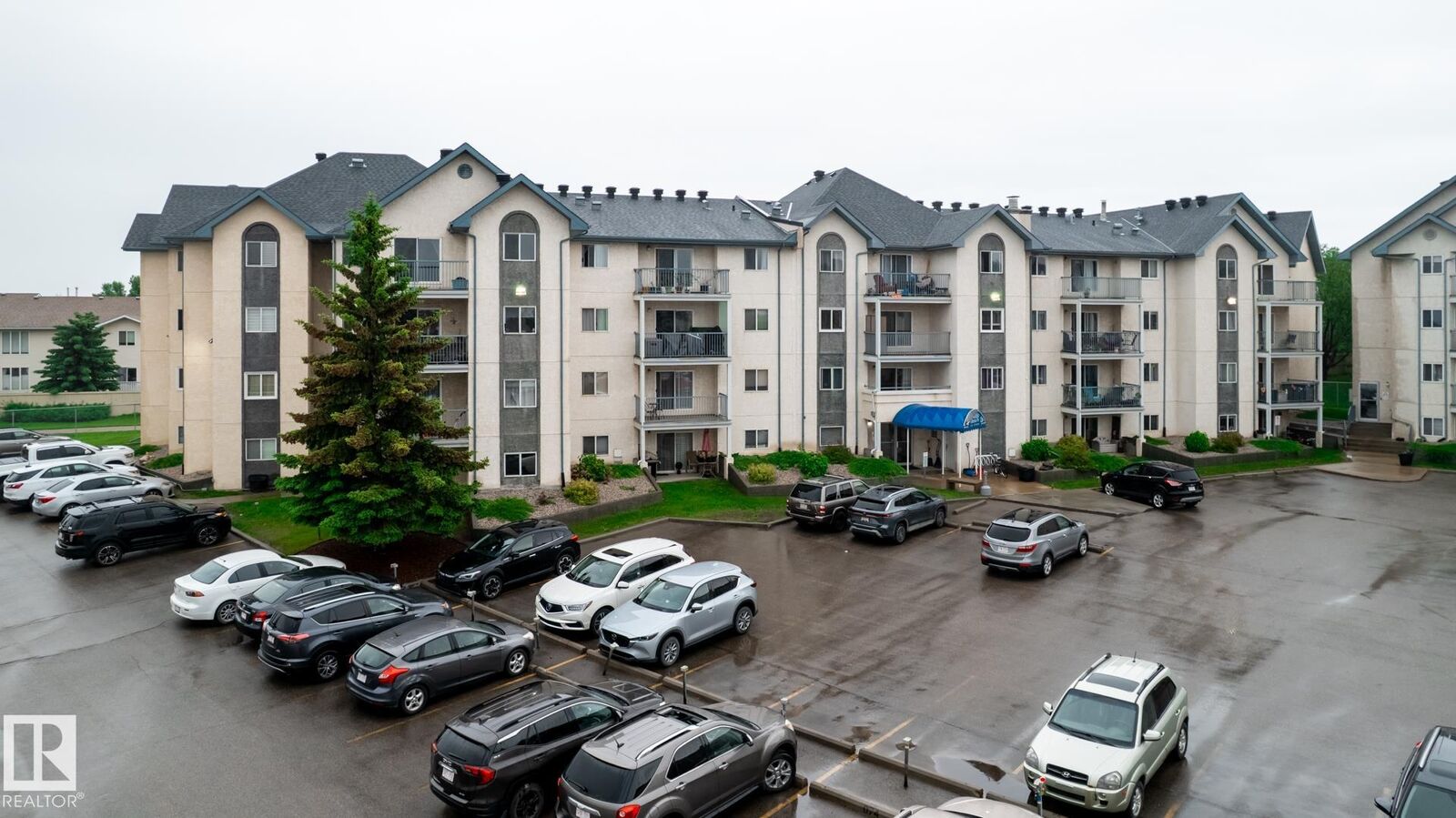 Property Photo: 6720 158 Avenue NW 324 AB T5Z 3B1
