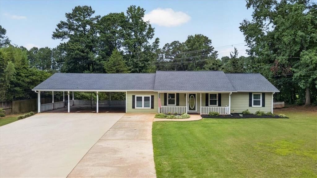 Property Photo:  2190 Freeman Road  GA 30236 
