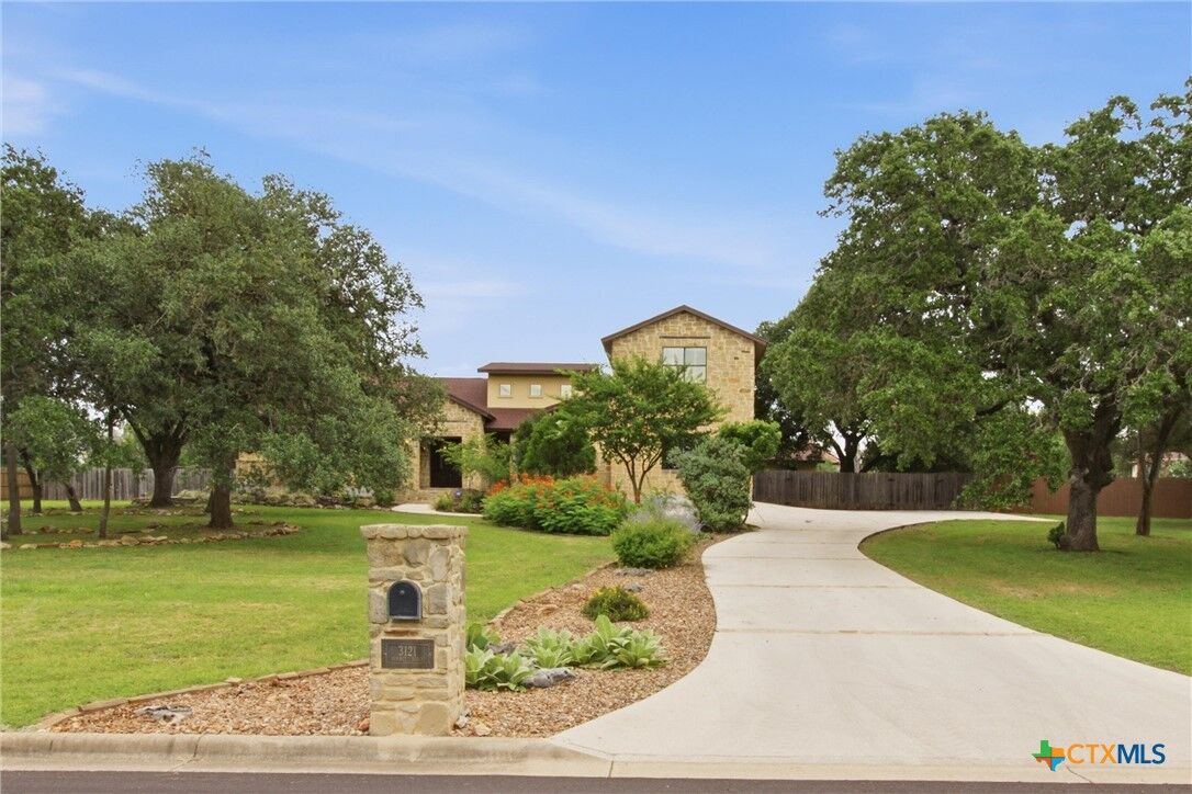 Property Photo: 3121 Summit Ridge Drive TX 78666