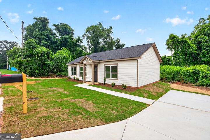 Property Photo:  117 Ware Street  GA 30230 
