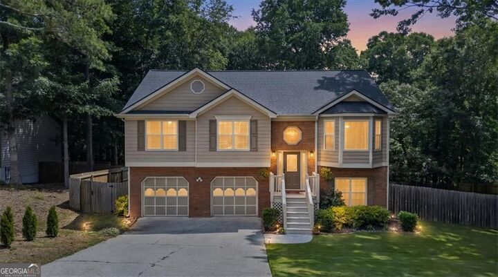 Property Photo: 4155 Gables Place GA 30519