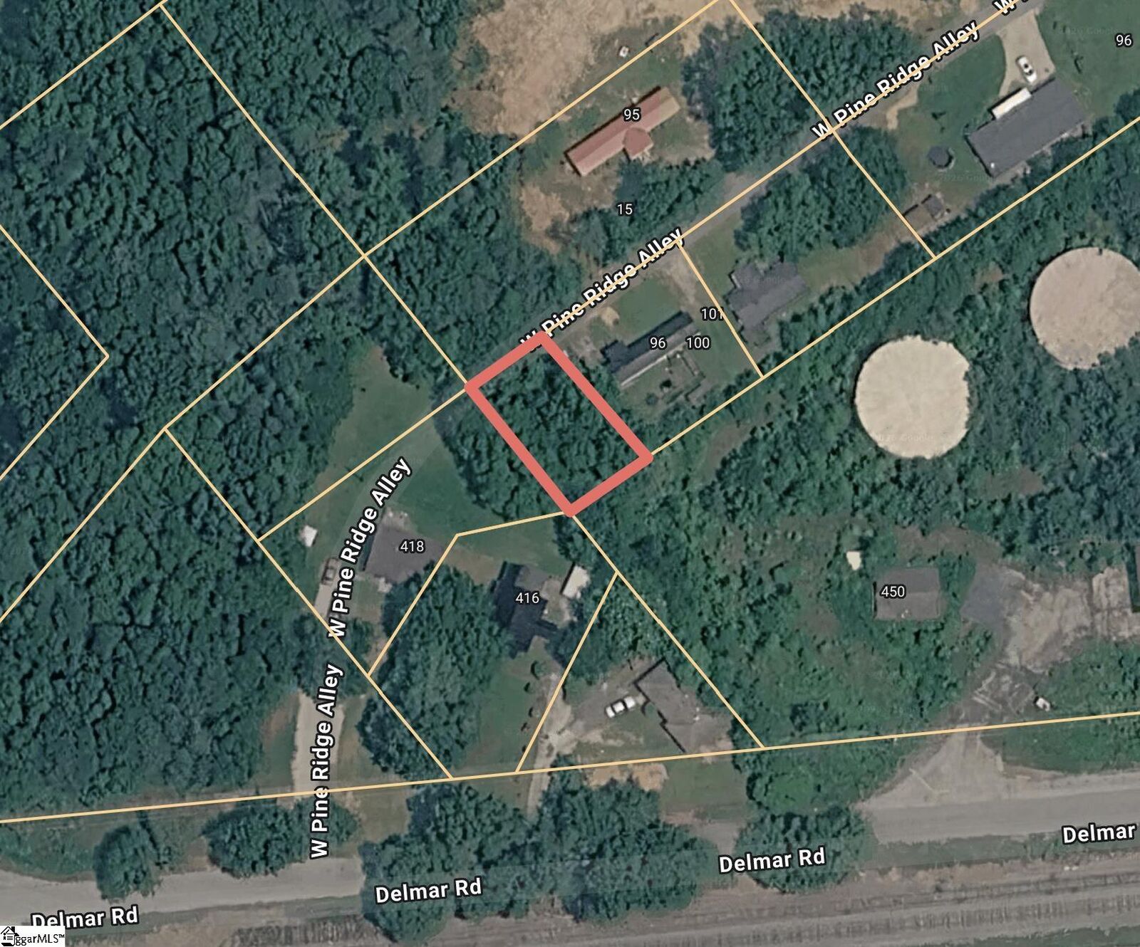 Property Photo:  106 W Pine Ridge Alley  SC 29302 