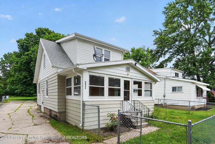 Property Photo:  5211 Bogart Street  MI 48911 