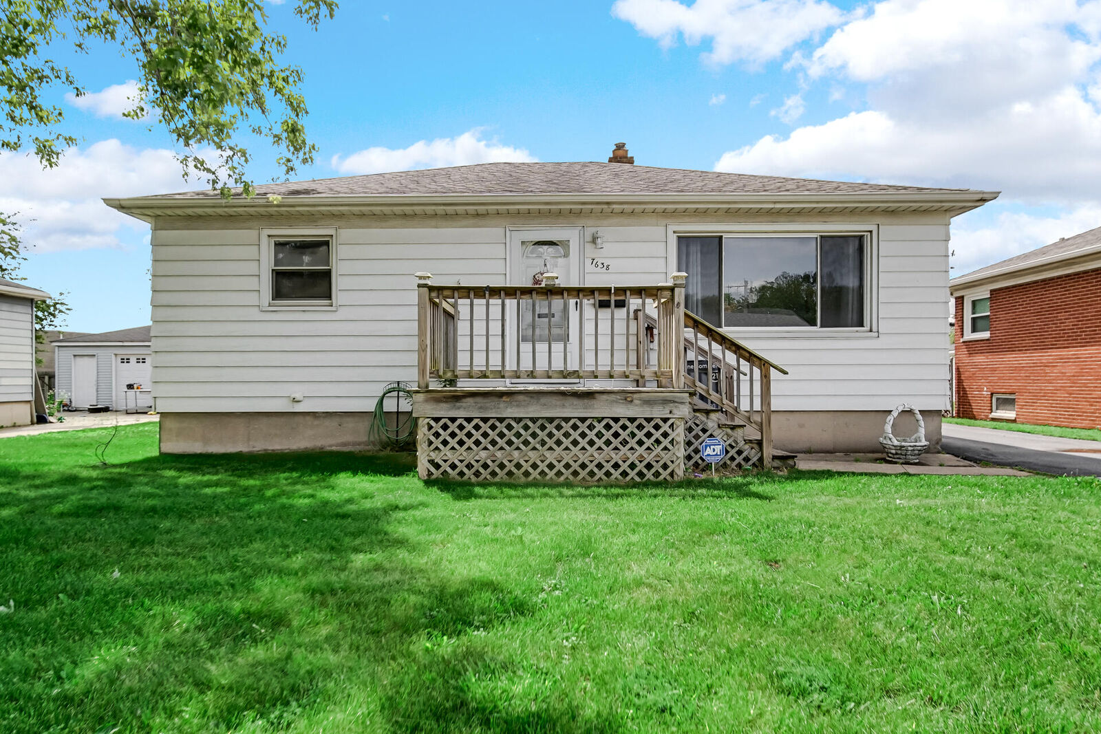 Property Photo: 7638 Missouri Avenue IN 46323