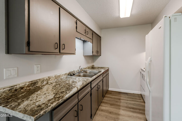 Property Photo:  307 7th Street S  ND 58563 