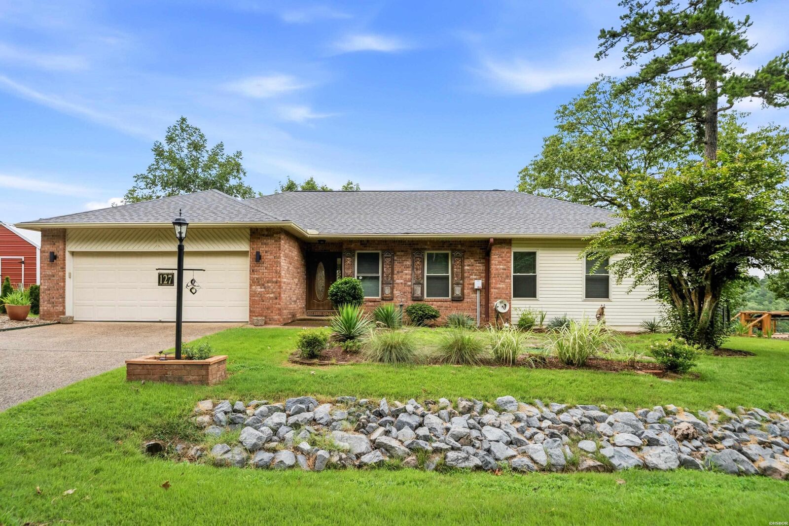 Property Photo:  127 Medinah Overlook  AR 71913 