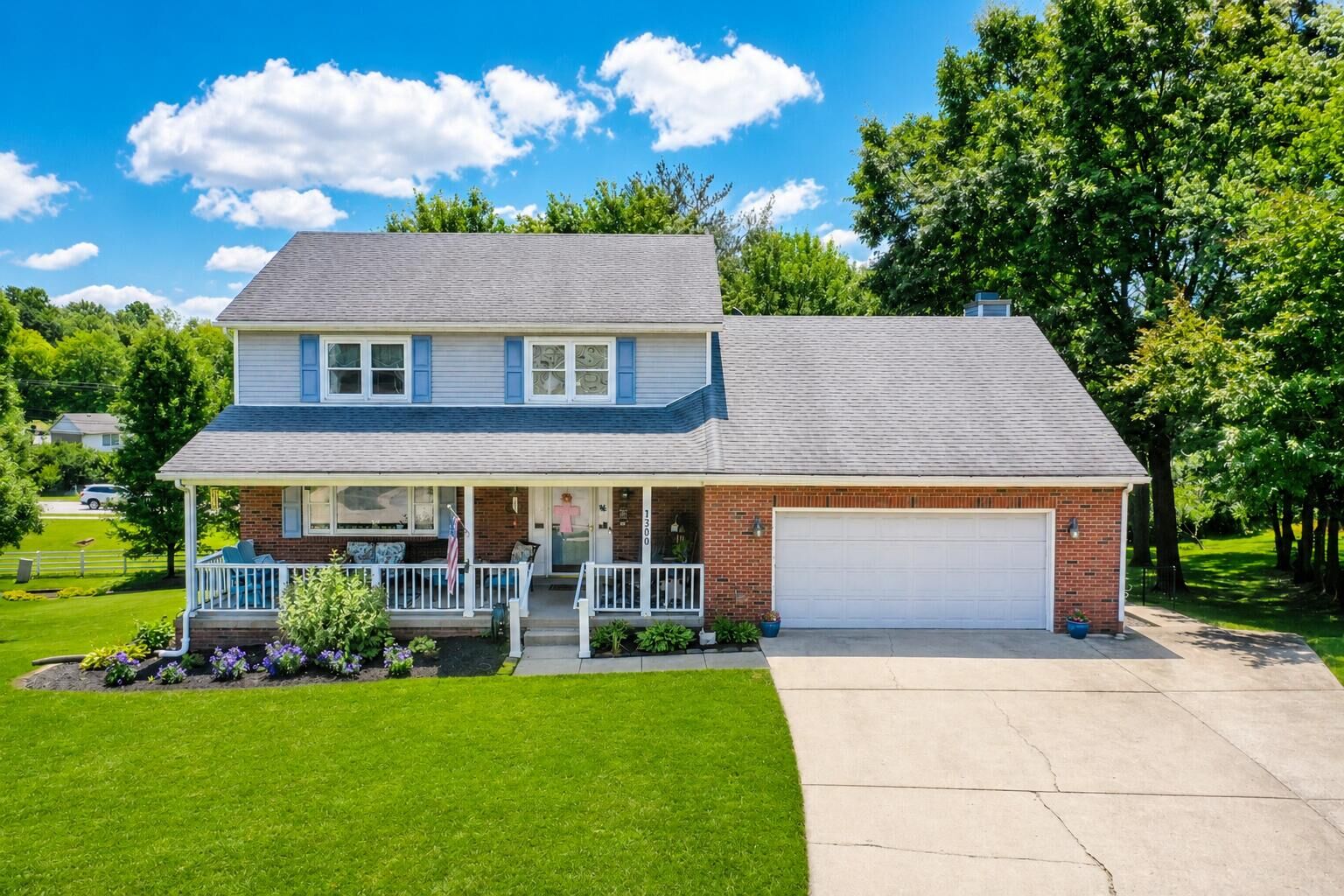 Property Photo: 1300 Copper Creek Drive KY 40514