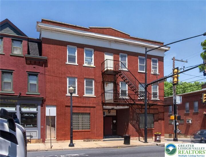 Property Photo:  429 E 4th Street  PA 18015 