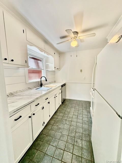 Property Photo:  3 Elm Road  NY 10541 