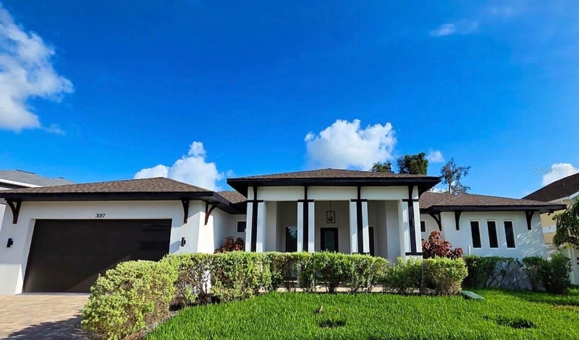 Property Photo:  3017 Pine Street  FL 34208 