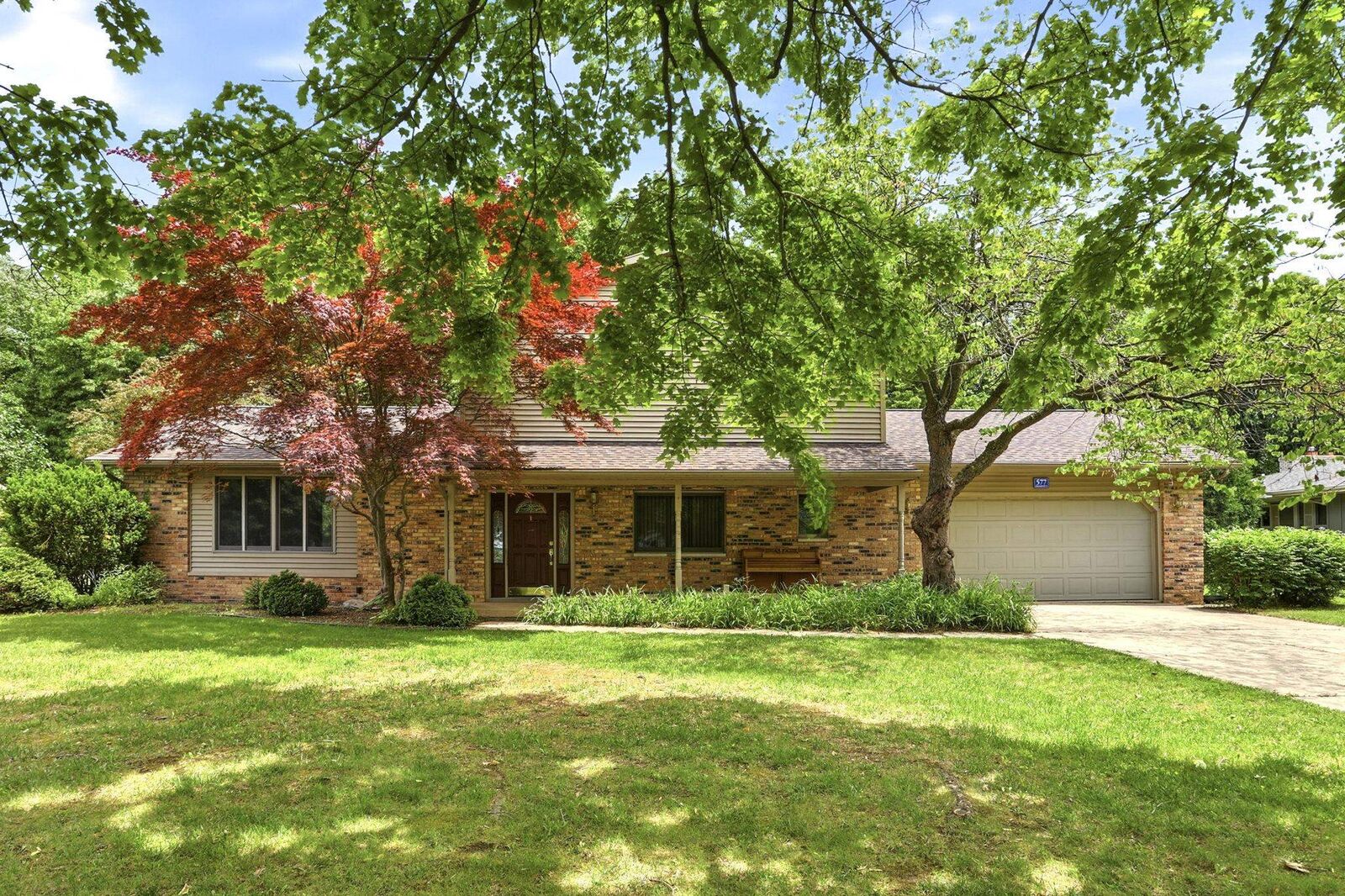 Property Photo:  577 E Franconian Drive  MI 48734 