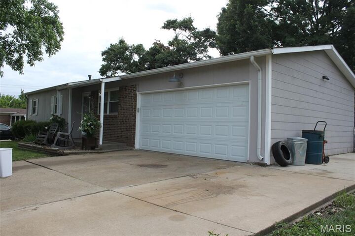 Property Photo:  15 Junction Drive  MO 63369 
