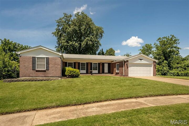 Property Photo: 3867 Watersedge Drive MO 63034