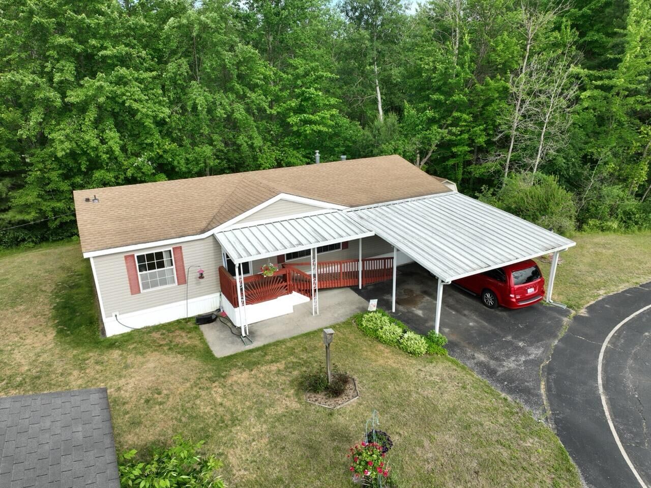 Property Photo:  547 E Clam Court  MI 49337 