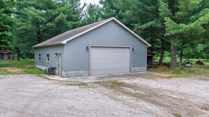 Property Photo: 6068 S 142nd Avenue MI 49452