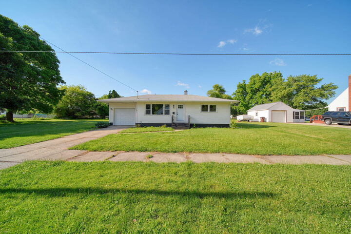 Property Photo:  615 Rock Street  MI 49202 