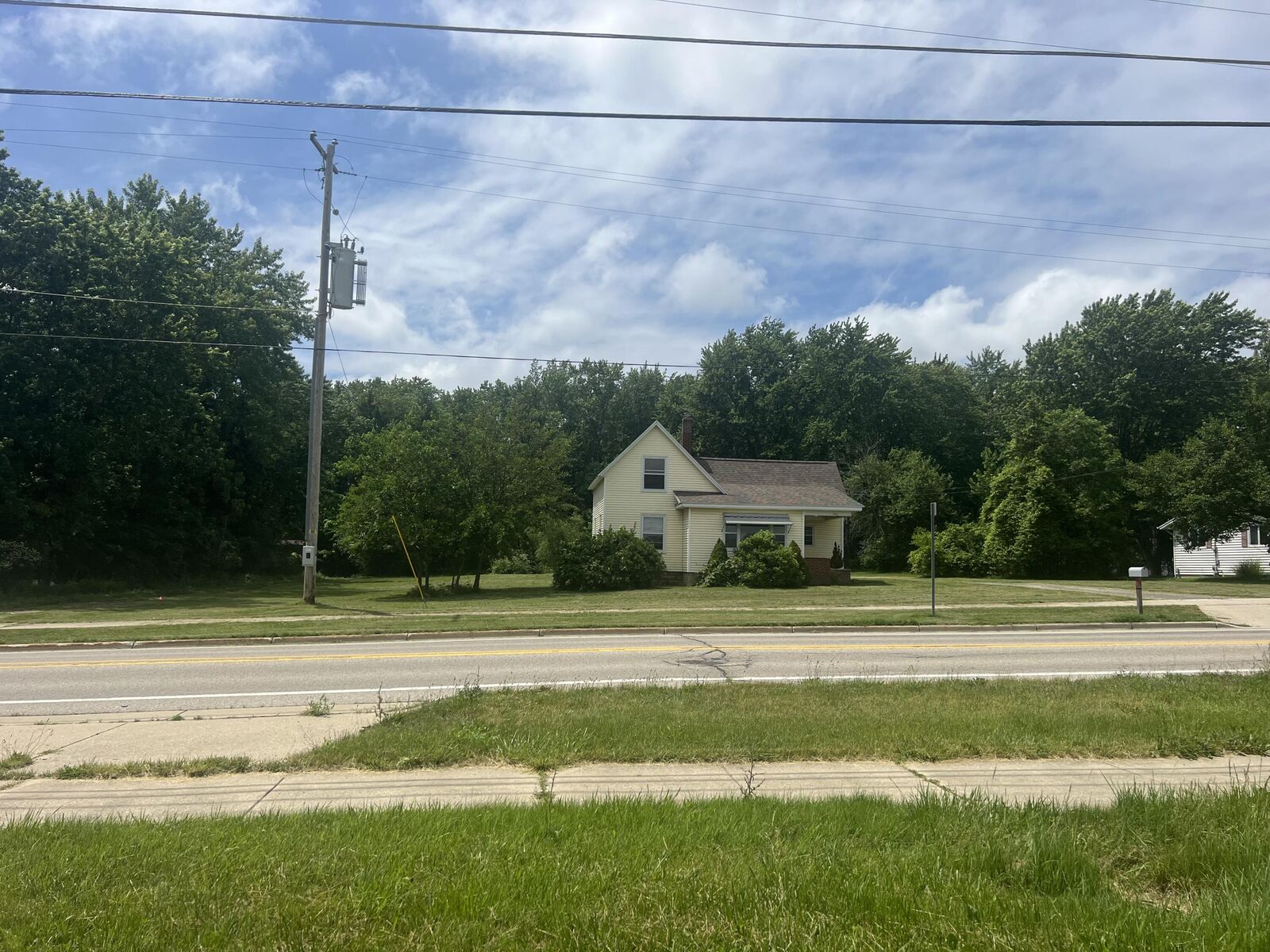 Property Photo: 354 Country Club Road MI 49423