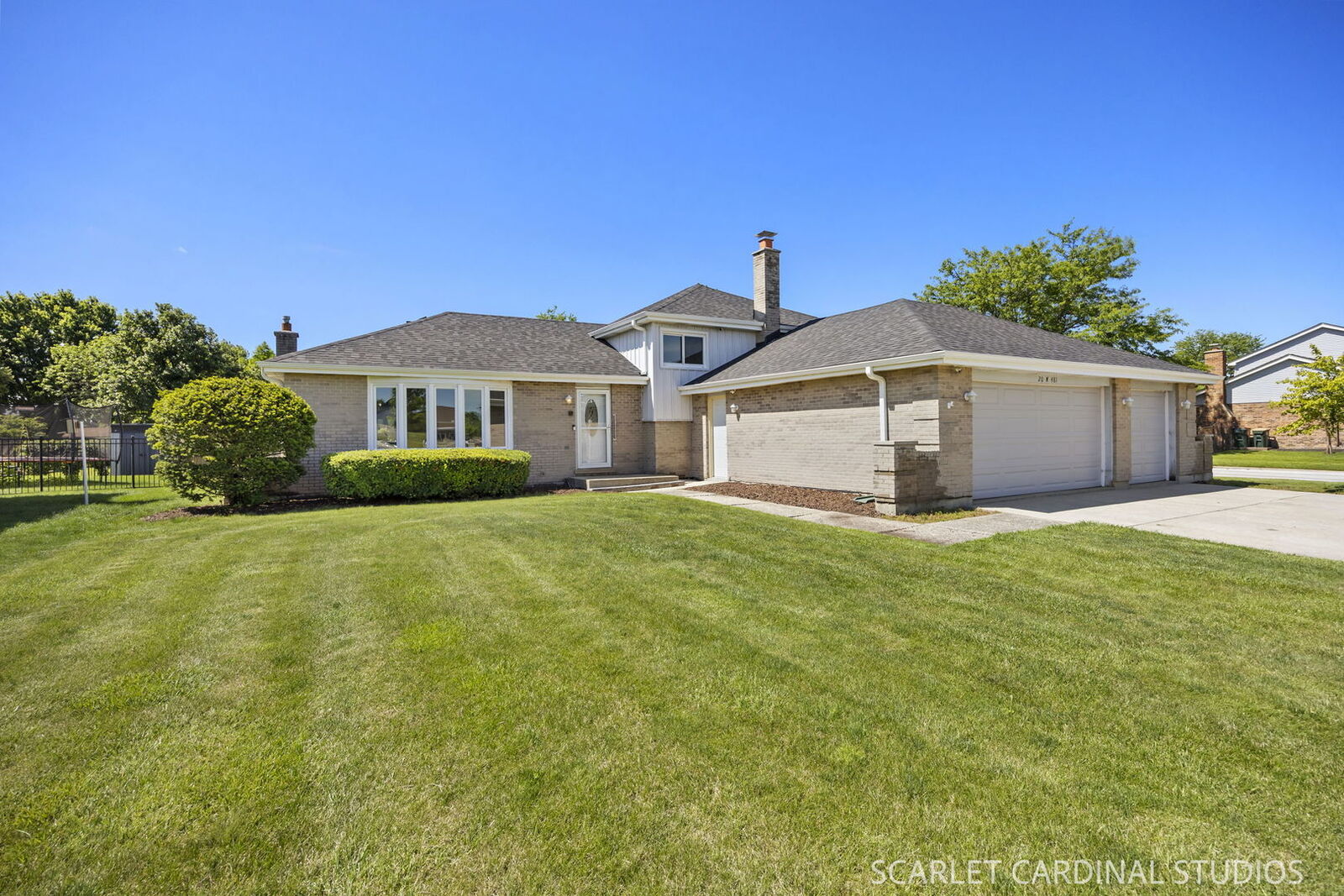Property Photo: 20W481 Cobb Drive IL 60516