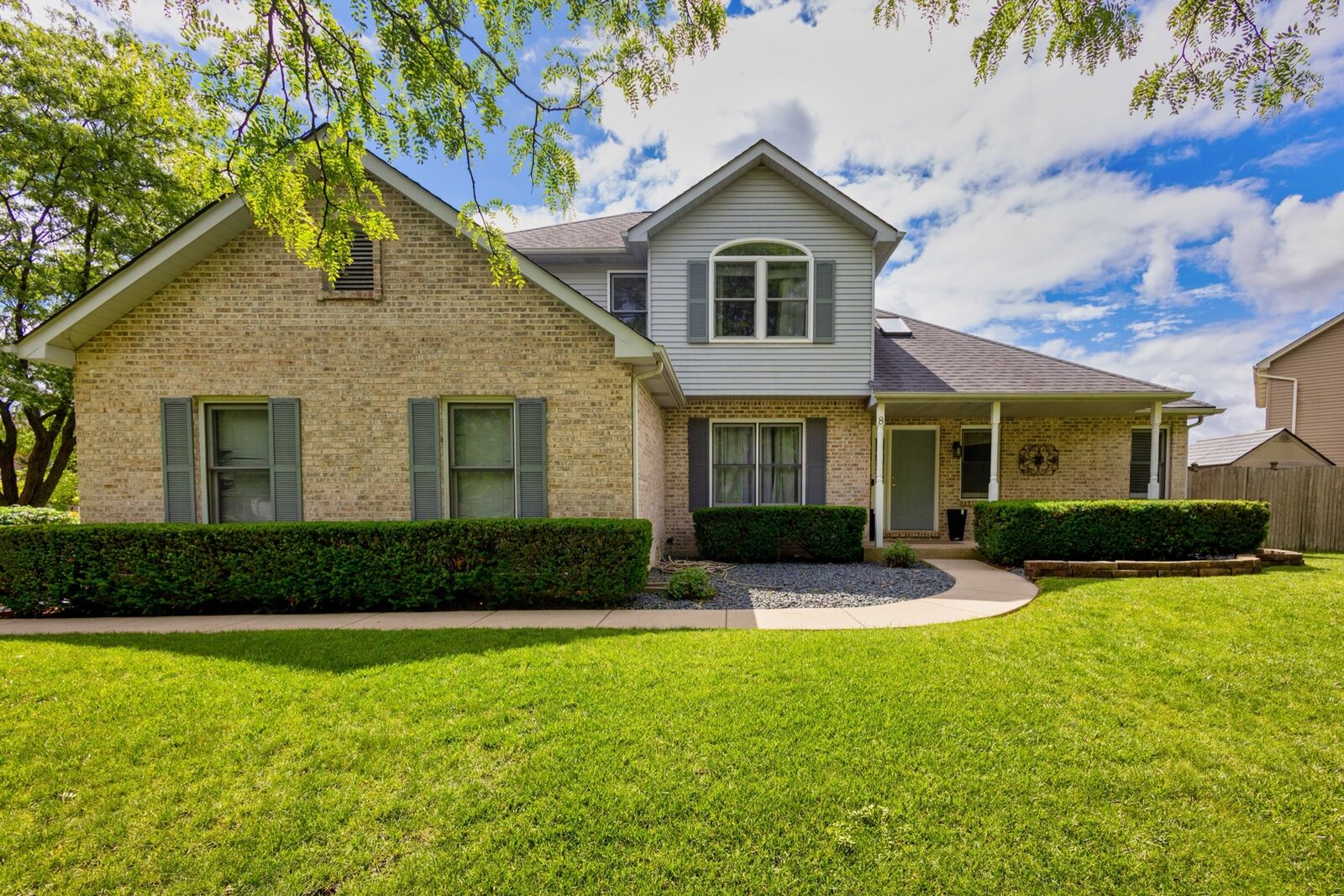 Property Photo:  8 Steck Court  IL 60440 