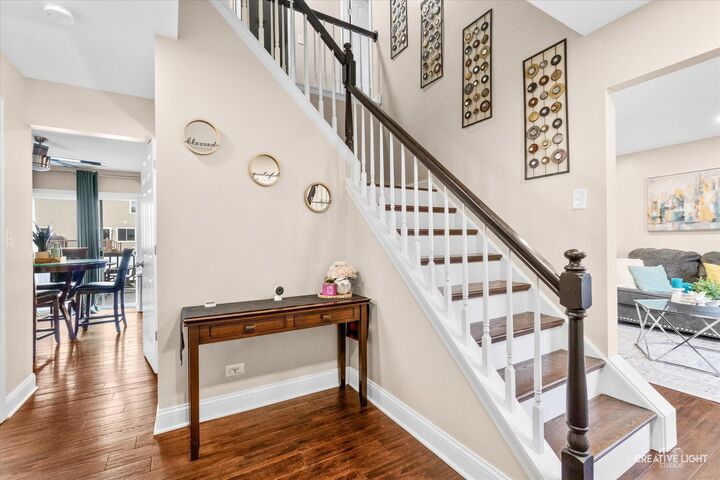 Property Photo:  605 Woodchuck Trail  IL 60543 