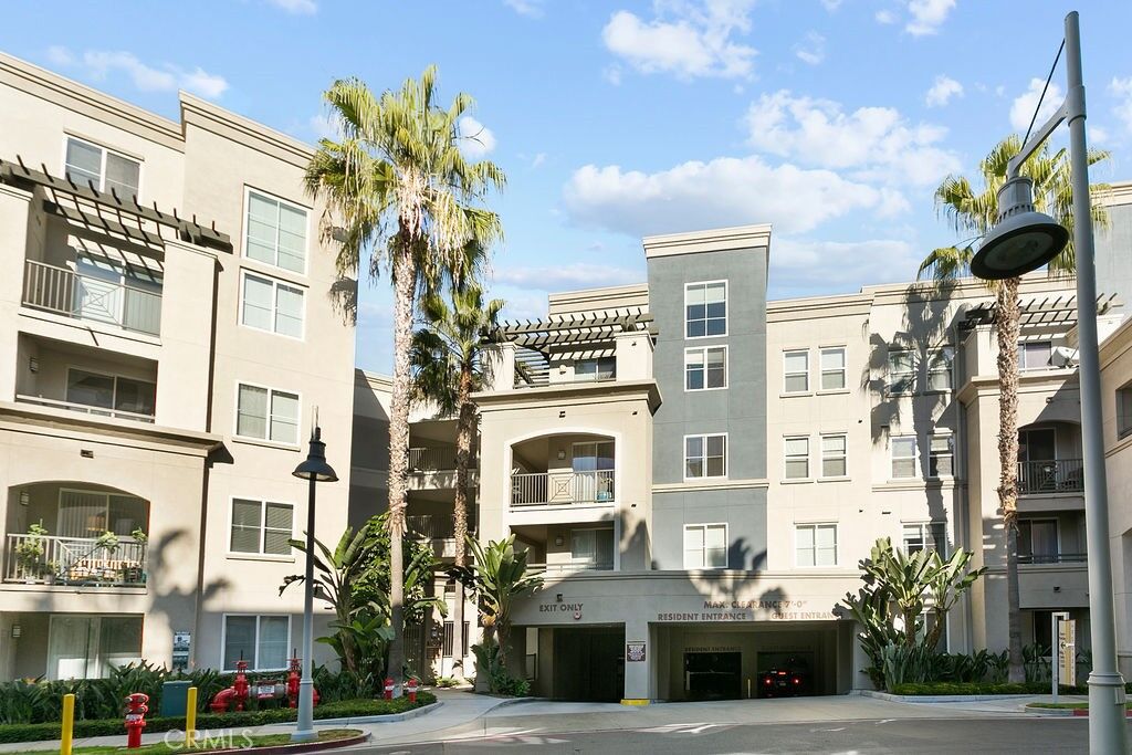 Property Photo:  1130 Scholarship  CA 92612 