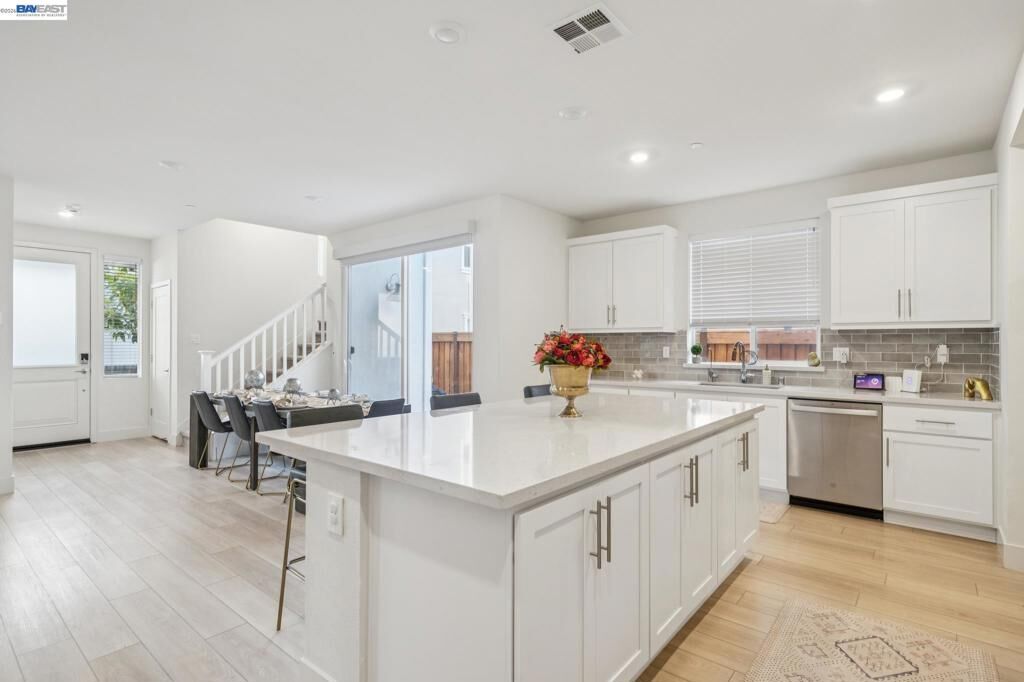 Property Photo: 37231 Sand Bar Place CA 94560