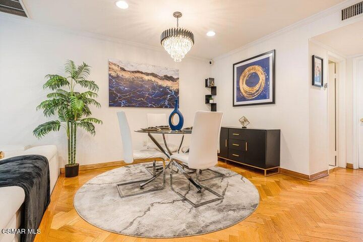 Property Photo:  18102 Burbank Boulevard 29  CA 91356 