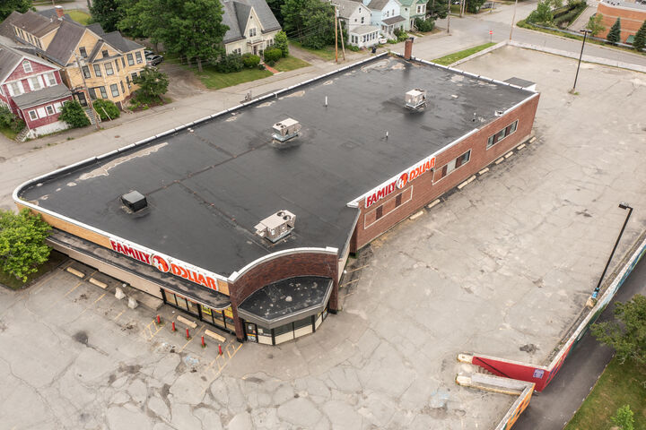 Property Photo: 89 State Street ME 04401