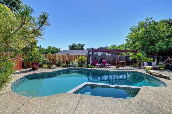Property Photo:  3010 Warren Lane  CA 95762 