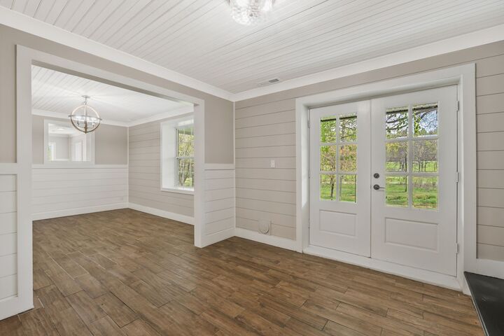 Property Photo:  90 Day Rd  TN 38468 