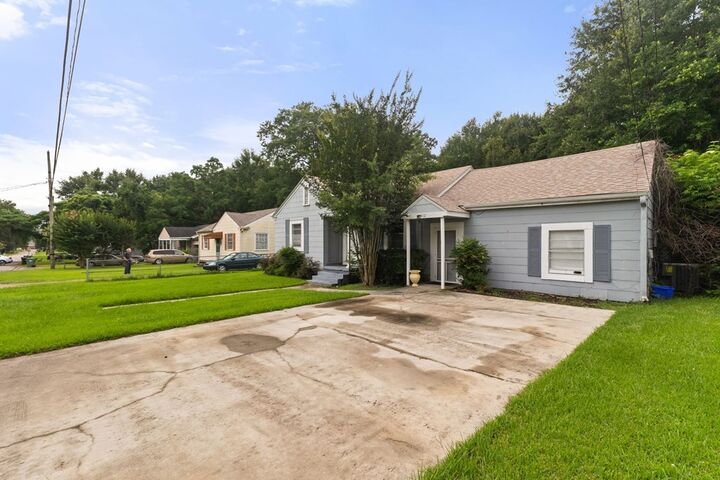 Property Photo: 412 N 19th Ave MS 39401
