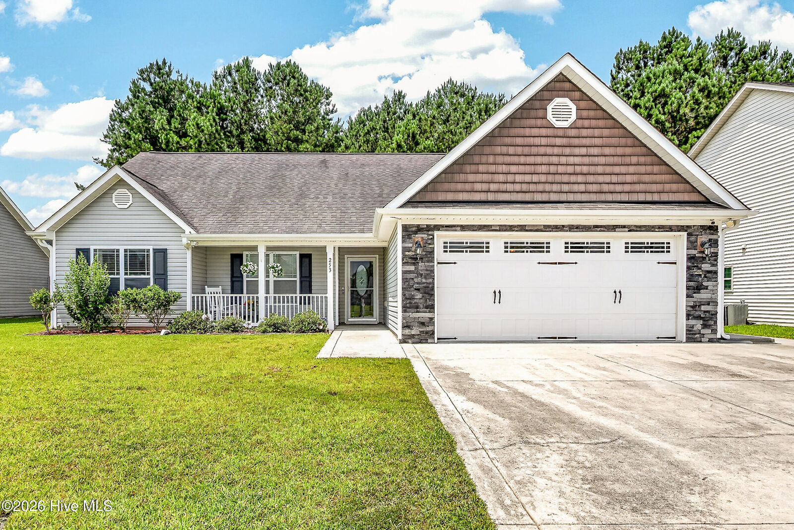 Property Photo:  253 Merin Height Road  NC 28546 