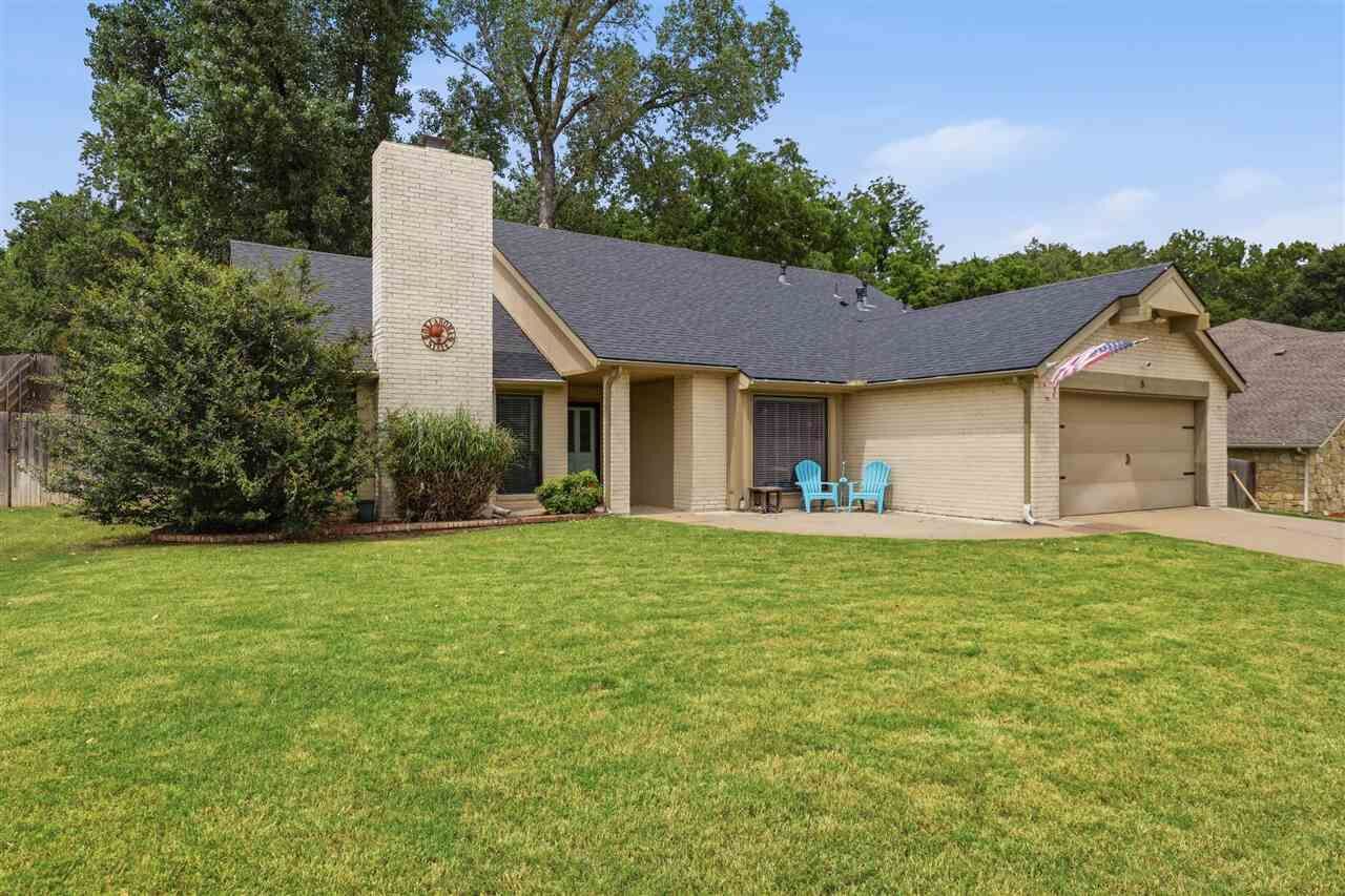 Property Photo:  5 Nightengale  OK 74604 