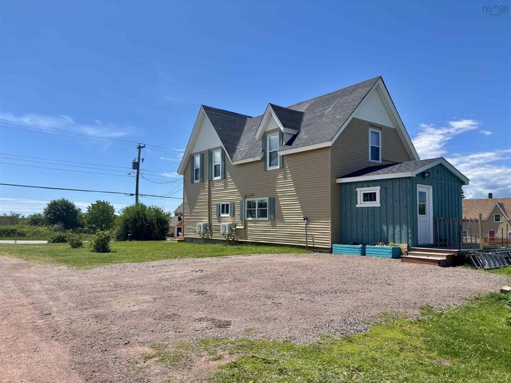 Property Photo:  7 Grey Street  NS B4H 1A0 