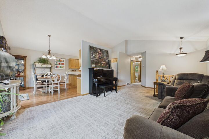Property Photo:  235 Englewood Road  MN 55320 
