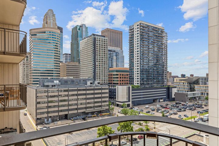 Property Photo: 121 Washington Avenue S 1107 MN 55401
