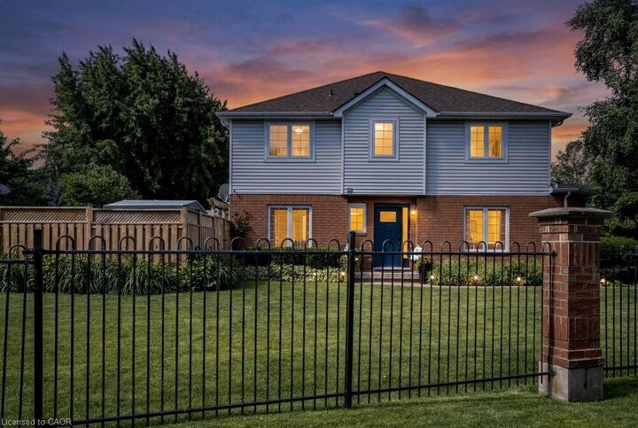 Property Photo: 37 Walker Court ON L3M 5J5