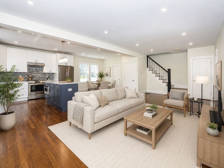 Property Photo:  40 Grant Place  MA 02451 