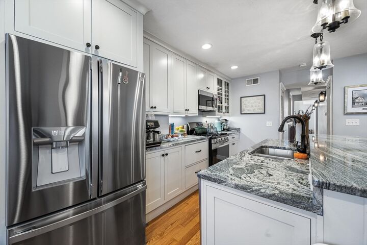 Property Photo: 228 Havre St 3 MA 02128