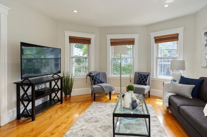 Property Photo:  7 Vincent Avenue  MA 02478 