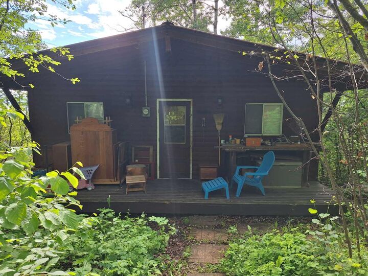 Property Photo: 13221 Twp Rd 680 110 AB T0A 2C1