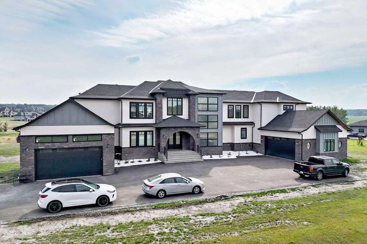 Property Photo: 32030 Kodiak Springs Road AB T4C 0B6