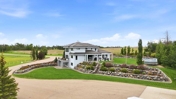 Property Photo: 255038 Township Road 434 AB T4J 1R2
