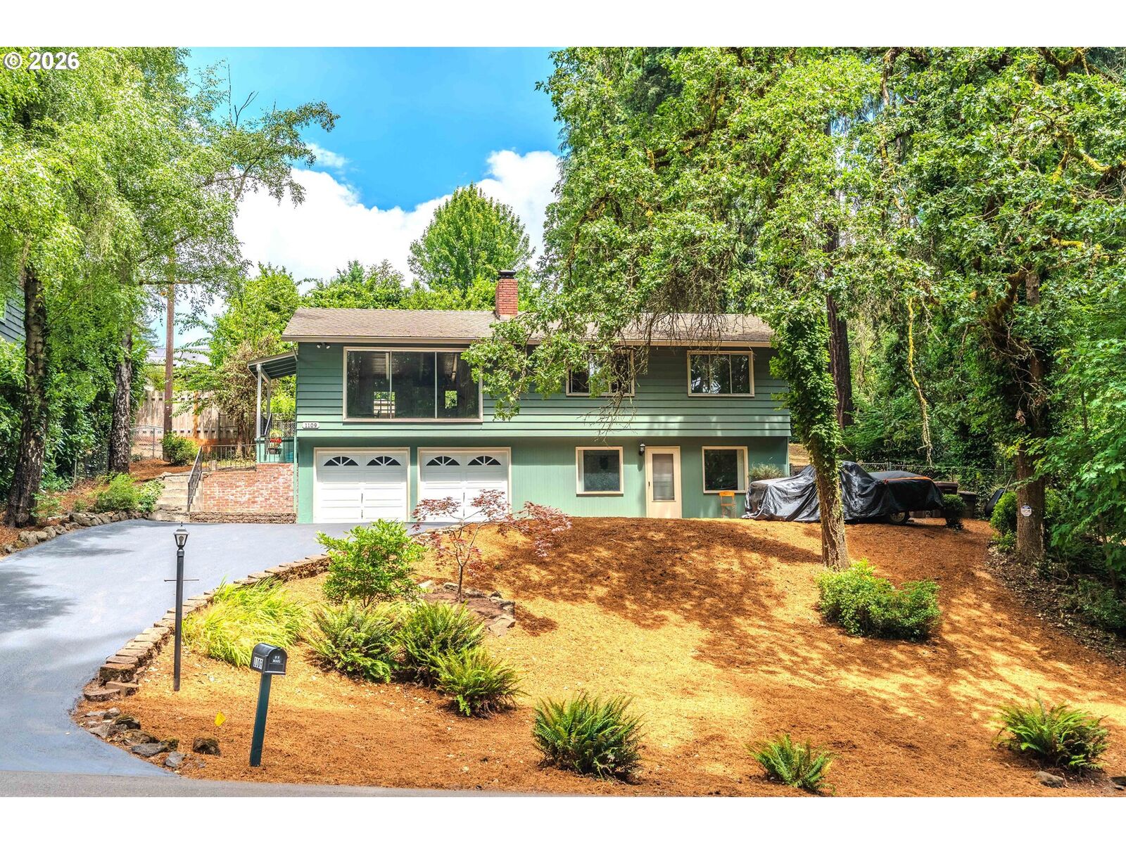 Property Photo:  1109 Charman St  OR 97045 