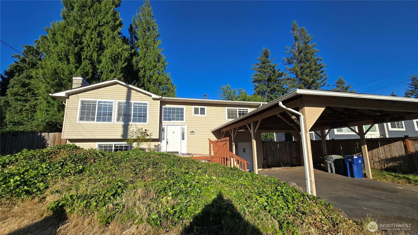 Property Photo:  13212  108th Avenue NE  WA 98034 