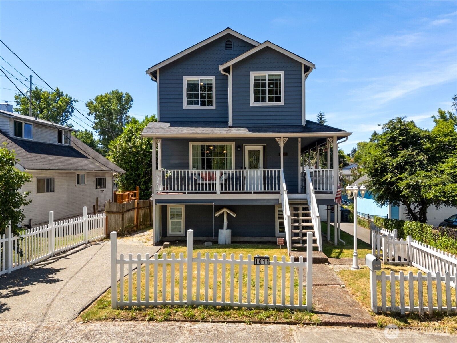 Property Photo:  1011  Pennsylvania Avenue  WA 98337 