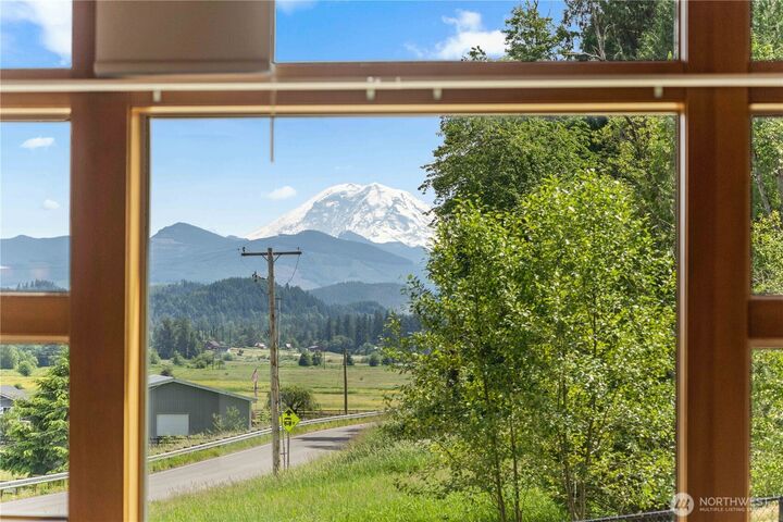 Property Photo:  39229  278th Way SE  WA 98022 