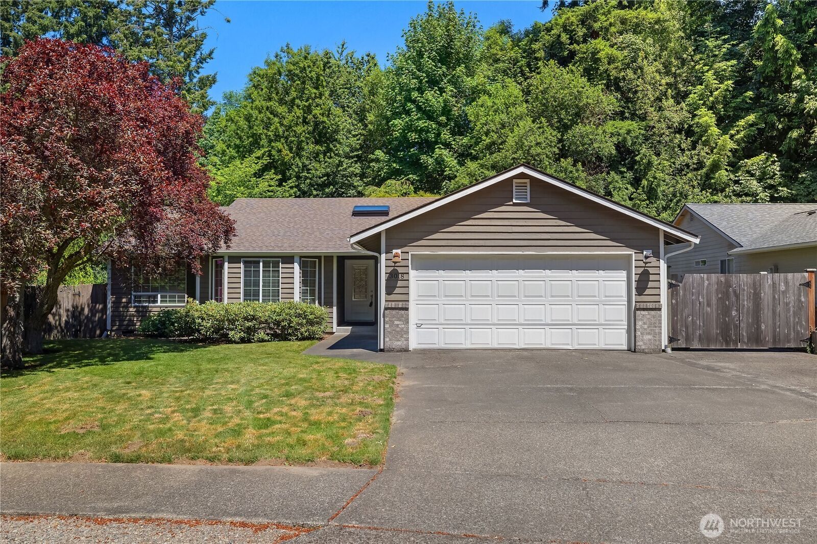 Property Photo:  3018  Briar Lea Loop SE  WA 98501 
