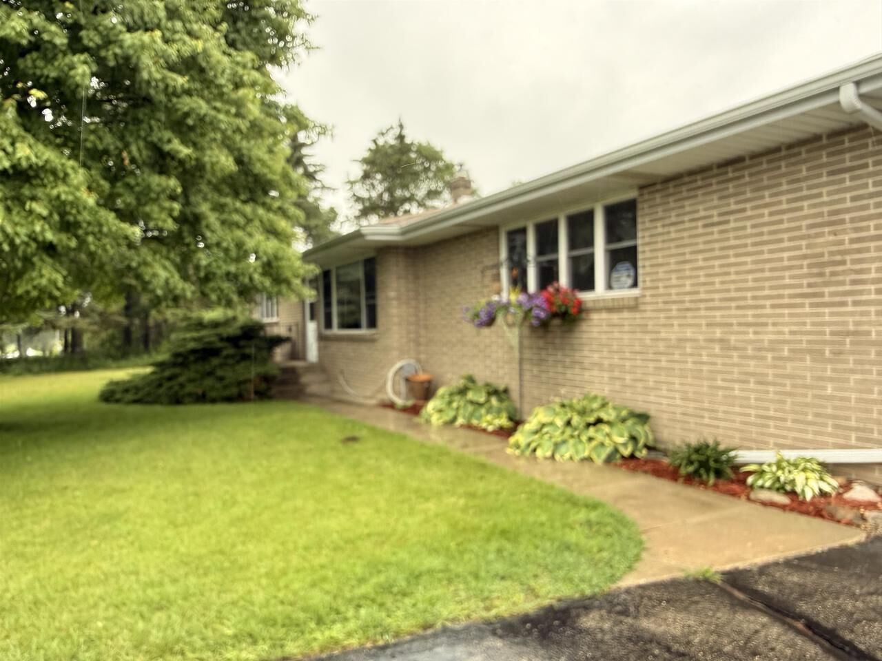 Property Photo: 3926 N Harmony Townhall Road WI 53546